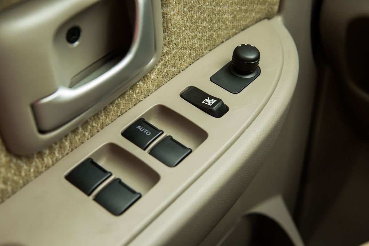 Suzuki APV 2004. Interior detail. Minivan, 1 generation