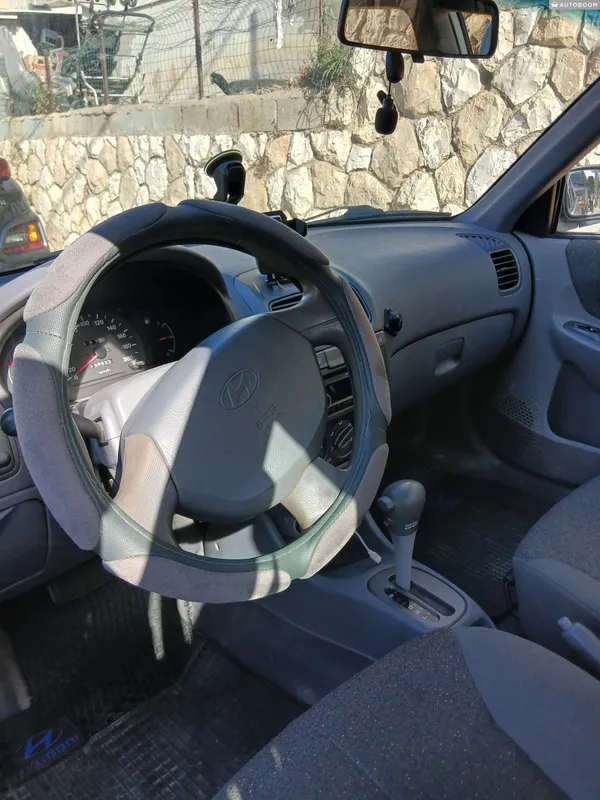 Hyundai Accent 2ème main, 2001, privée
