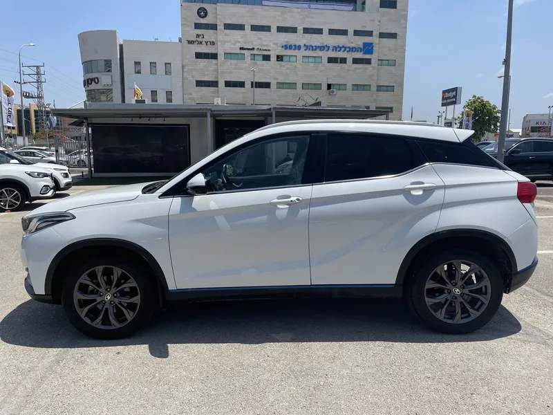 סרס 3 EV יד 2 רכב, 2021, פרטי