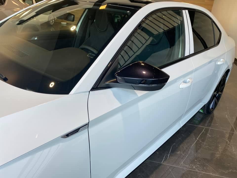 Škoda Superb nouvelle voiture, 2021