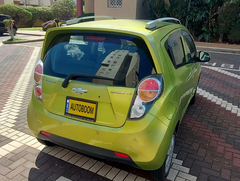 Chevrolet Spark 2ème main, 2011, main privée