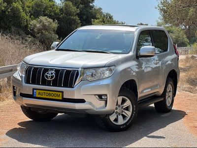 Toyota Land Cruiser 2nd hand, 2018, private hand