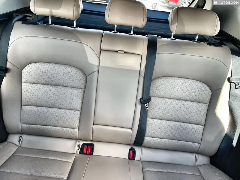Geely Geometry C 2nd hand, 2023, private
