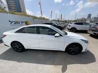 Hyundai Elantra с пробегом, 2022, частная