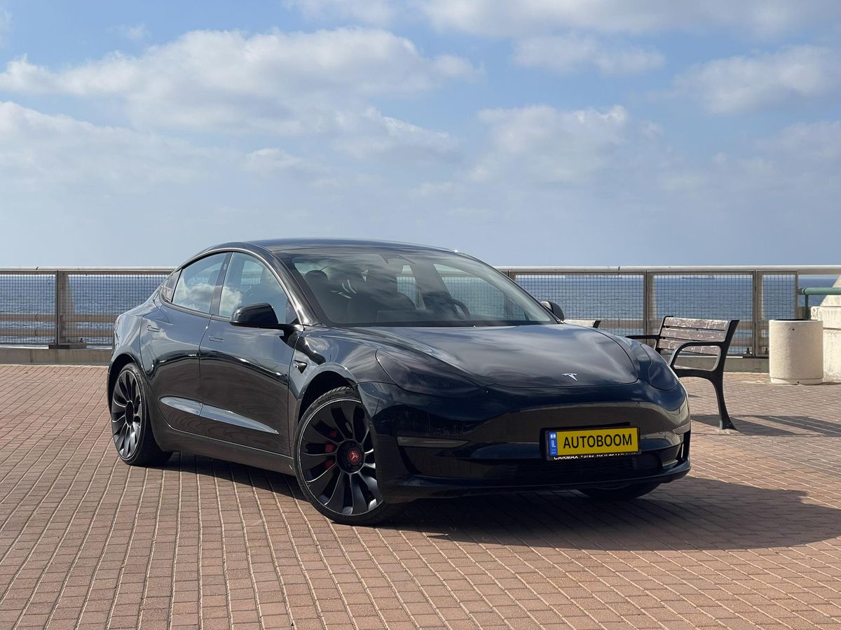 Tesla Model 3 с пробегом, 2021, частная рука