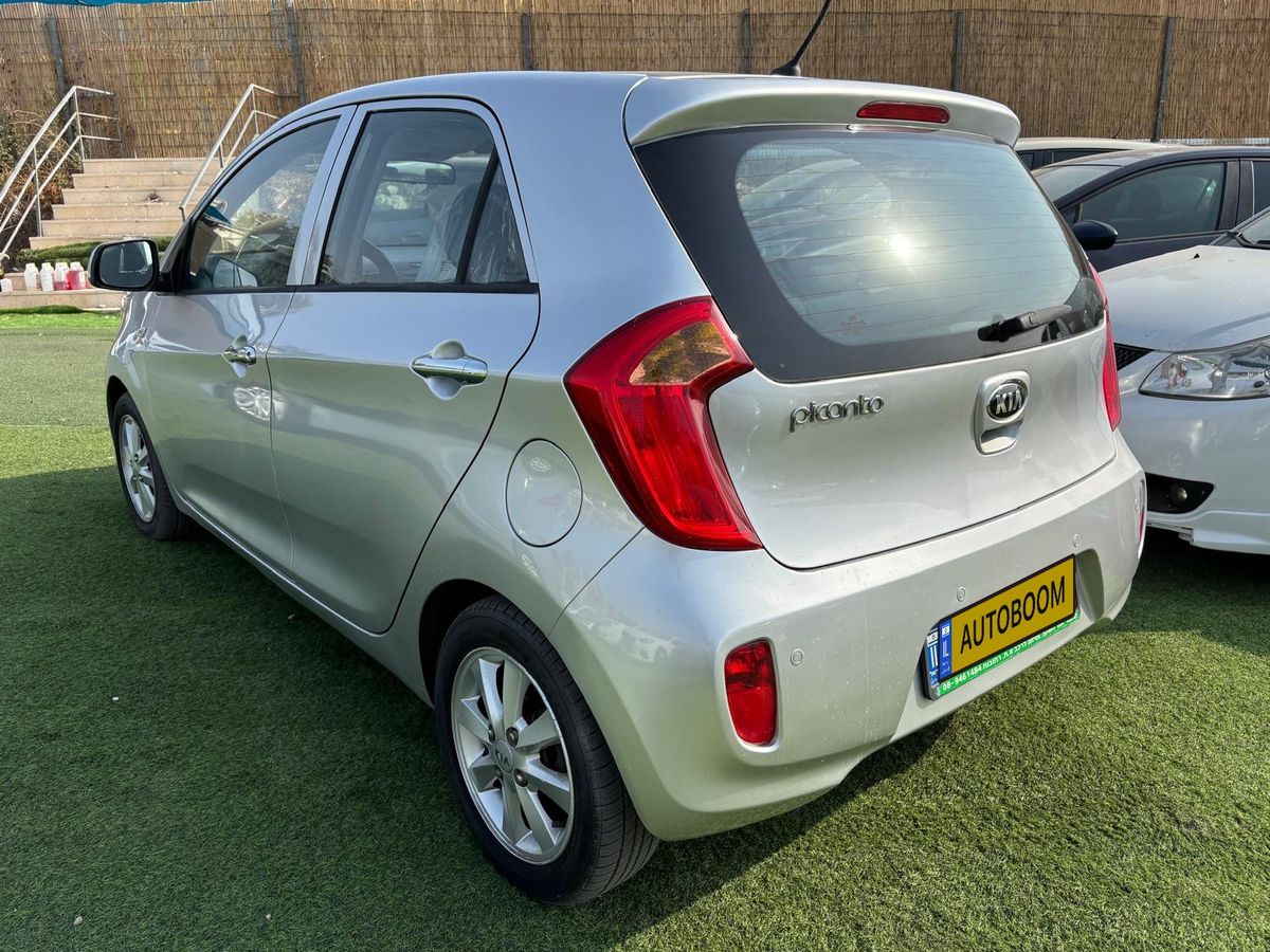Kia Picanto 2nd hand, 2013, private hand