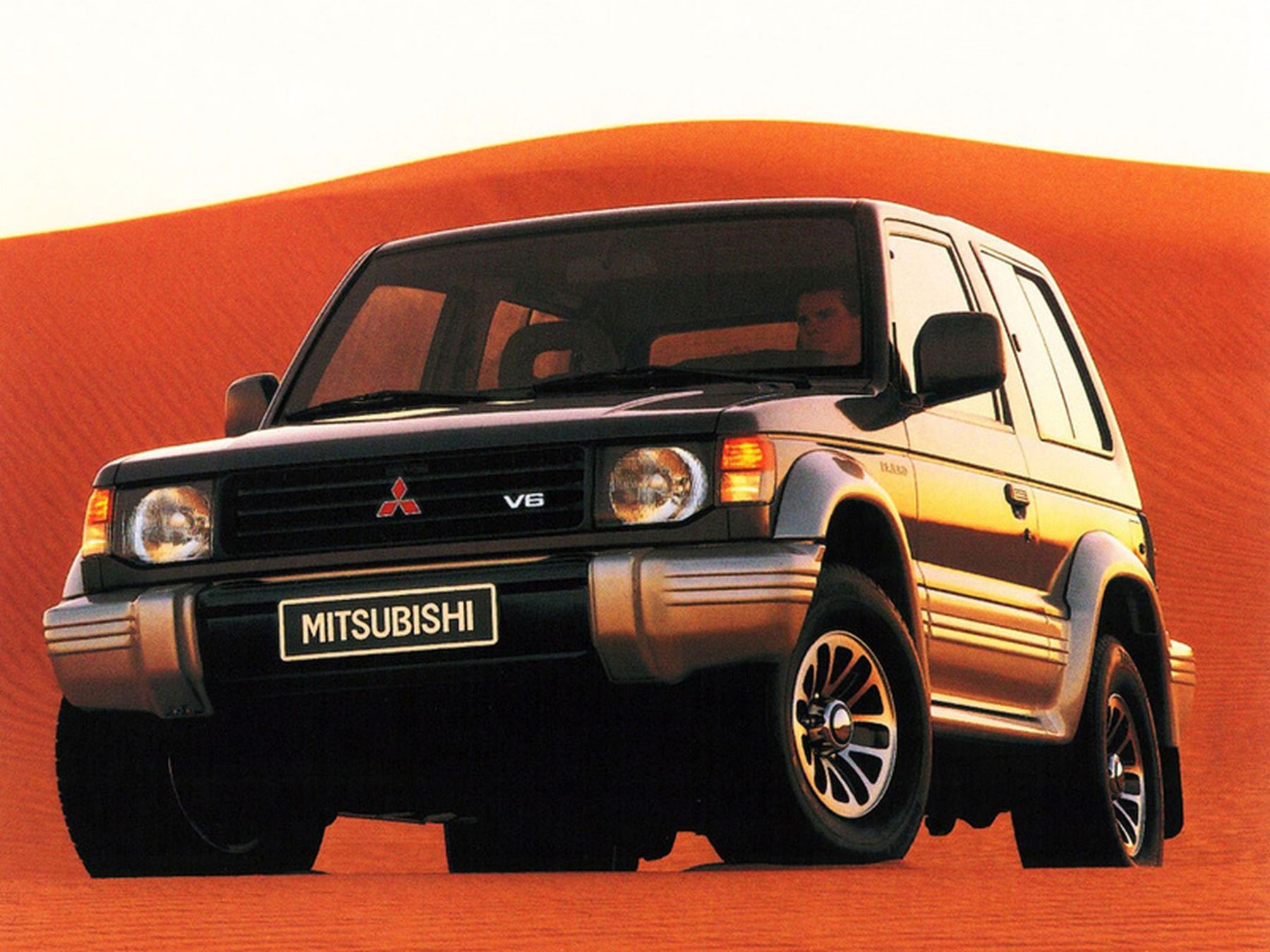 Mitsubishi pajero montero. Mitsubishi Pajero 2 1991. Mitsubishi Pajero 1991-1997. Mitsubishi Montero 2. Митсубиси Паджеро 1991.