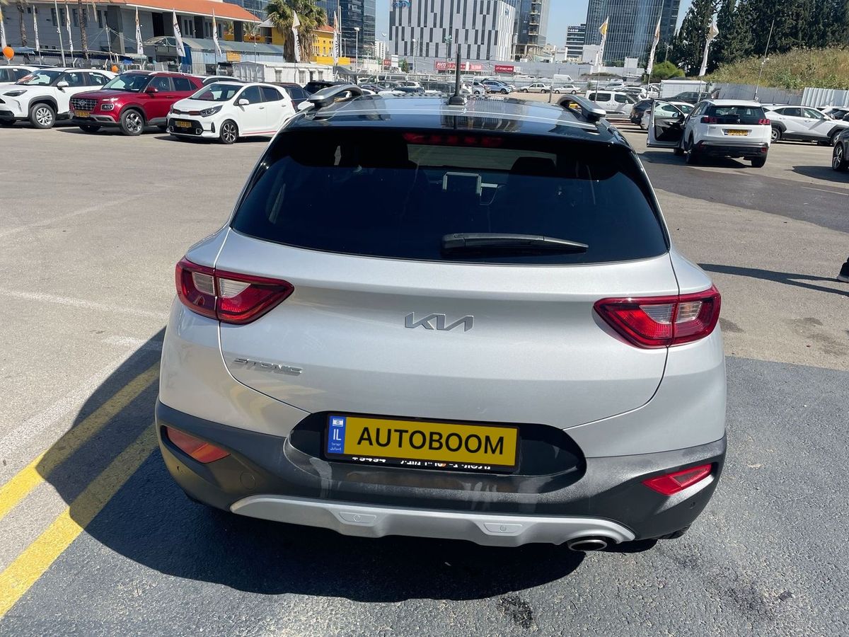 Kia Stonic 2nd hand, 2023, private hand