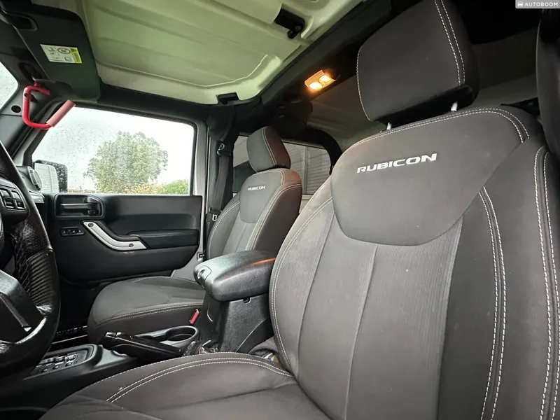 Jeep Wrangler 2nd hand, 2018, private