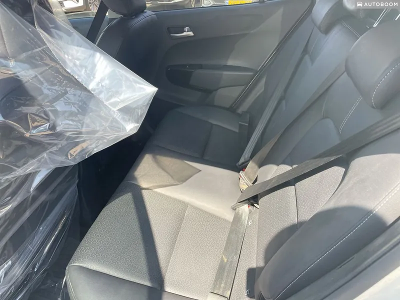 Kia Picanto 2nd hand, 2022