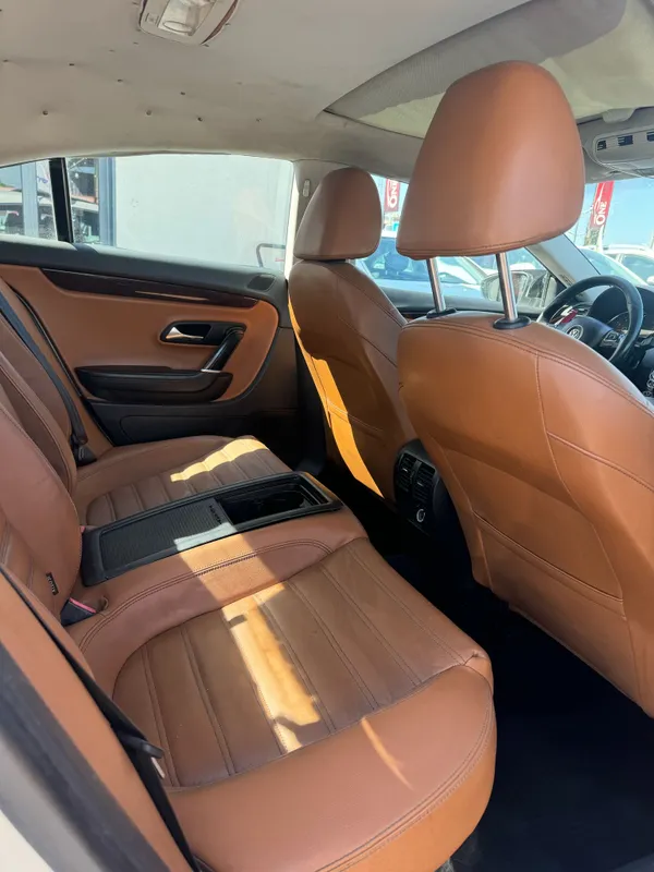 Volkswagen Passat CC 2nd hand, 2012, private hand