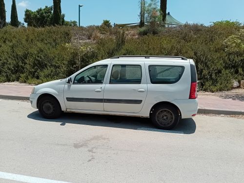 Renault Logan с пробегом, 2009, частная рука