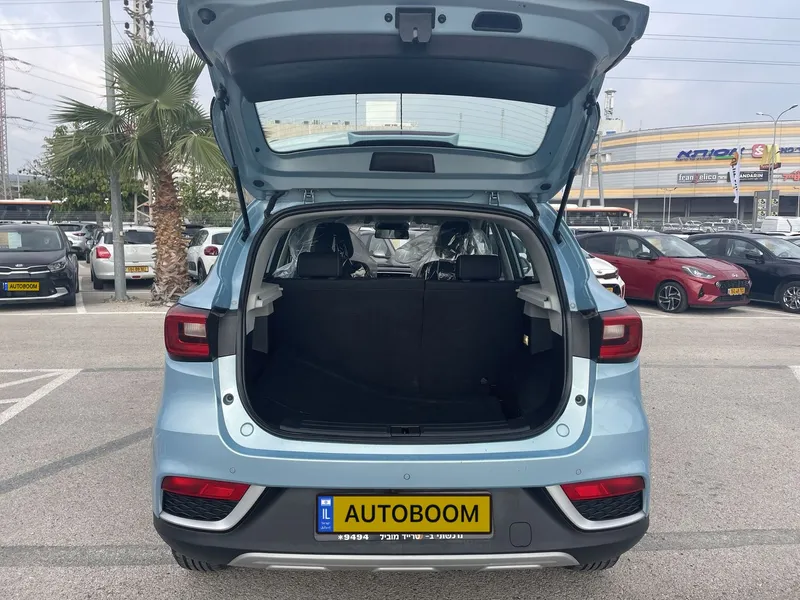 MG ZS 2nd hand, 2021, private hand