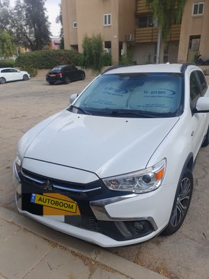 מיצובישי ASX יד 2 רכב, 2019, פרטי