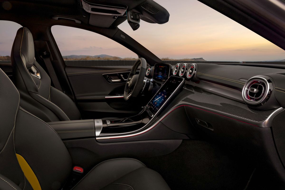 Mercedes C-Class AMG 2022. Передние сидения. Седан, 5 поколение