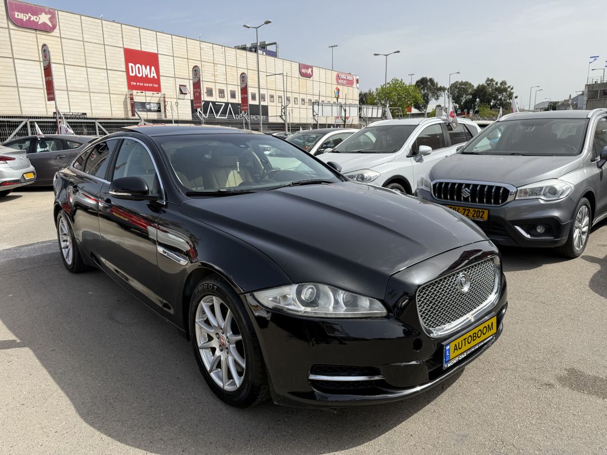 Jaguar XJ 2ème main, 2016, main privée