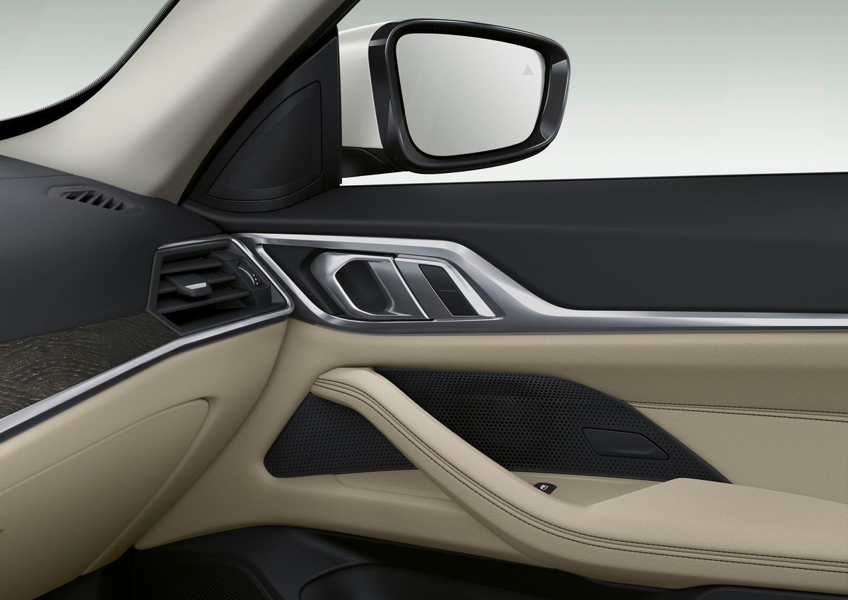 BMW i4 2021. Interior detail. Sedan, 1 generation
