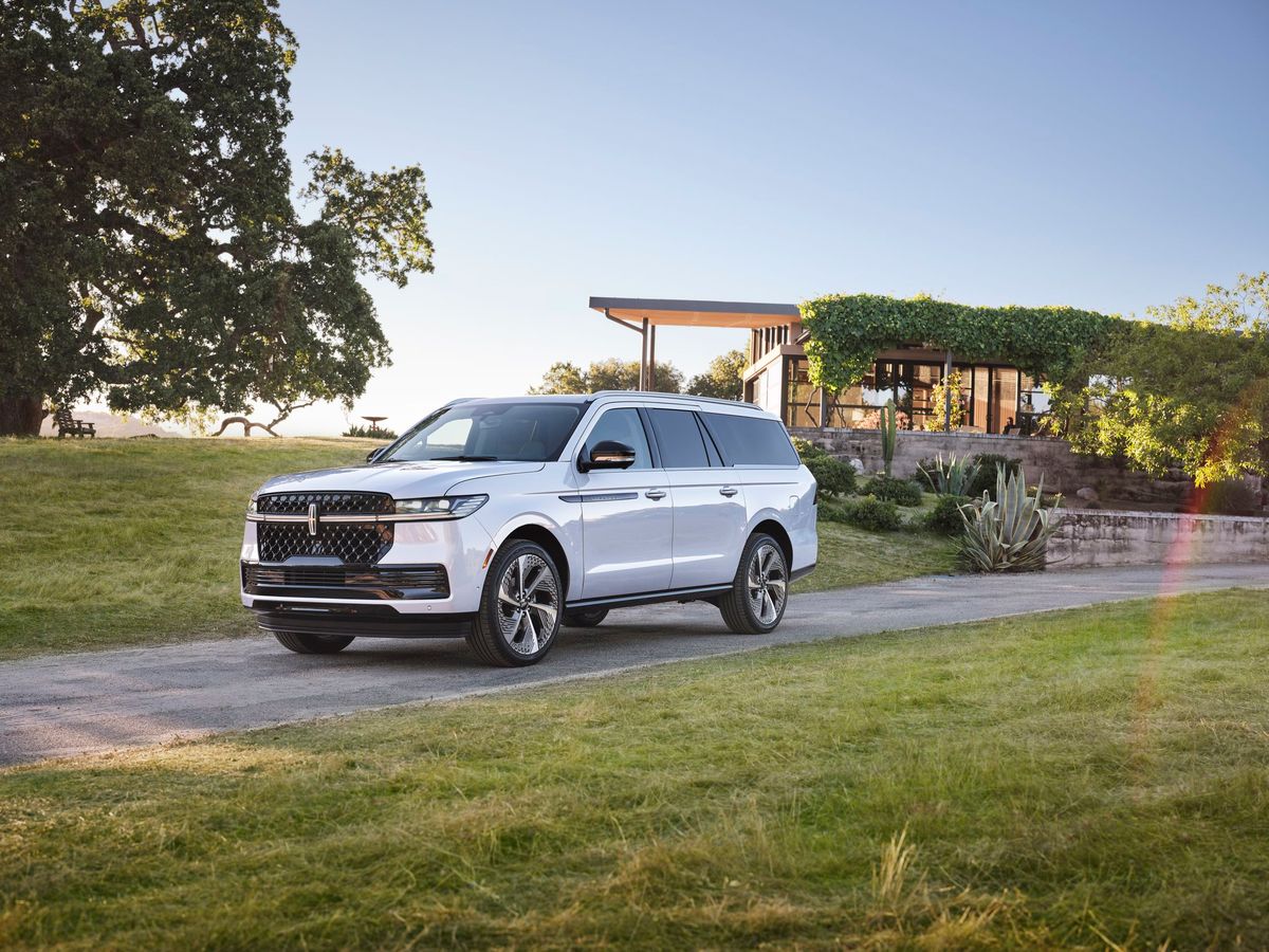Lincoln Navigator 2024. Bodywork, Exterior. SUV Long, 5 generation