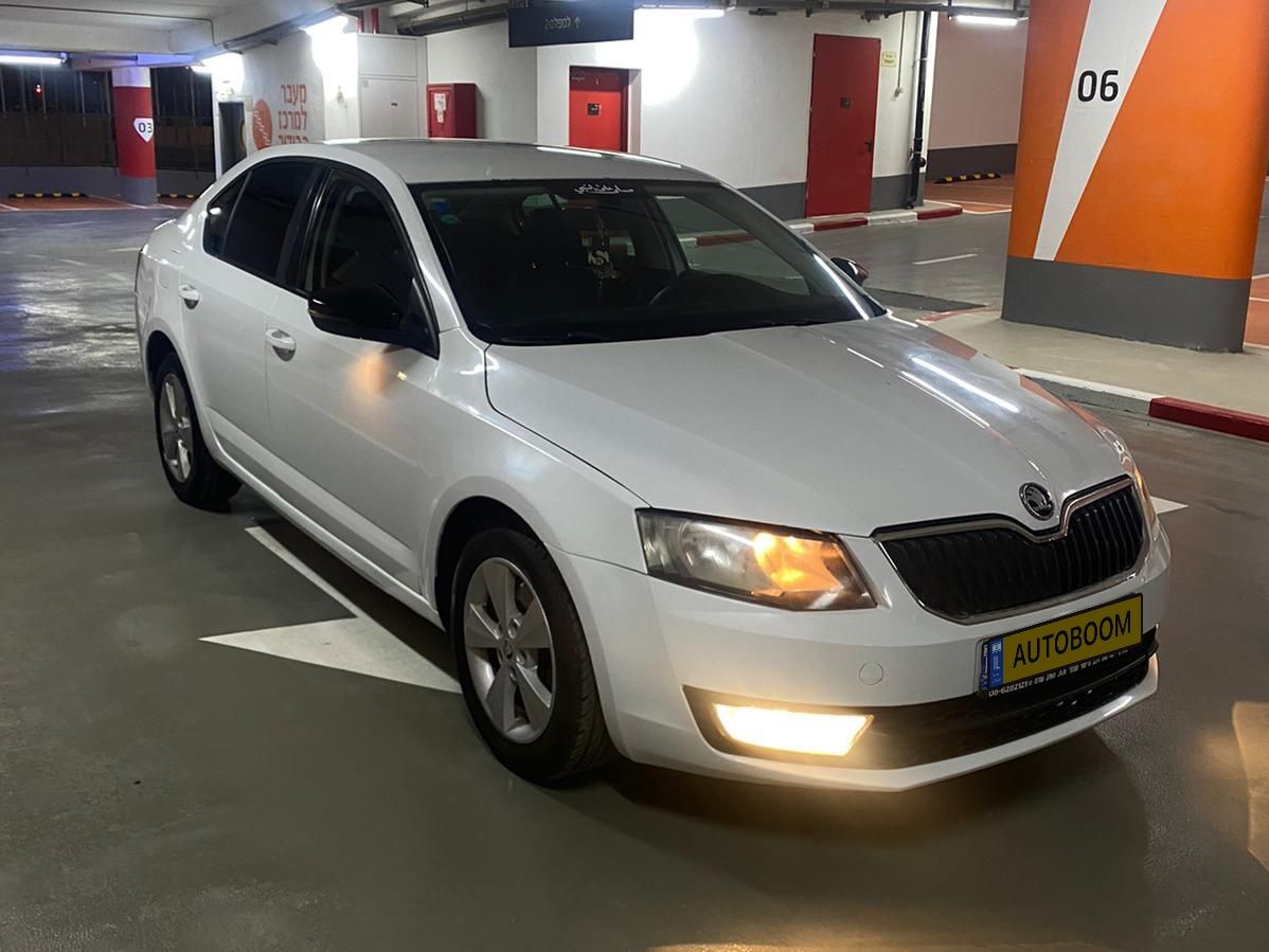 Škoda Octavia 2ème main, 2015, main privée