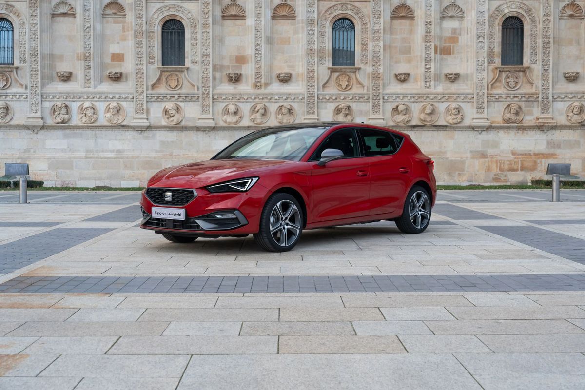 SEAT Leon. Кузов, экстерьер.
