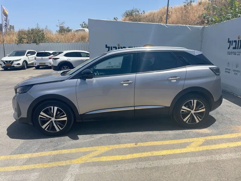Peugeot 3008 с пробегом, 2022, частная рука