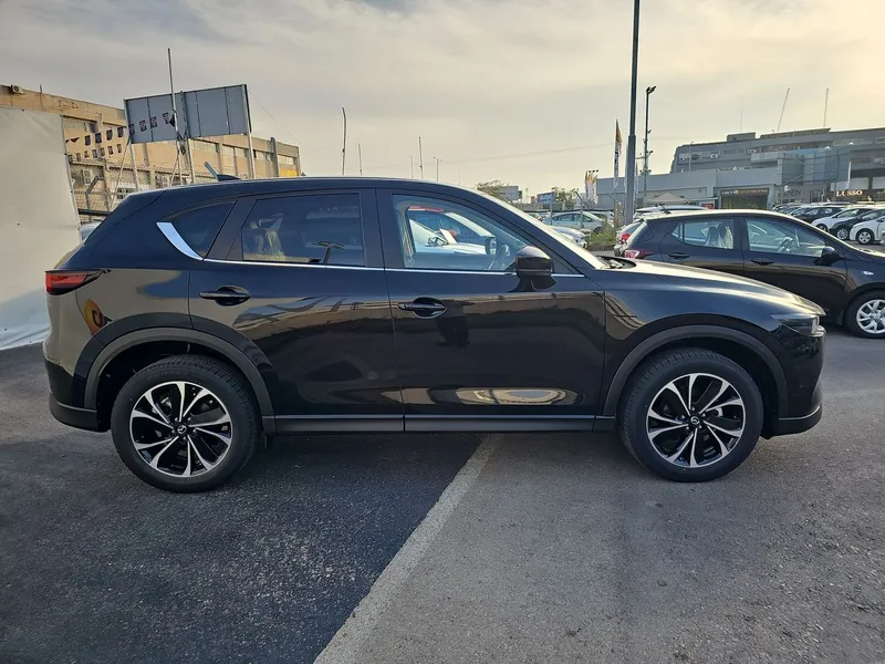 مازدا CX-5 سيارة جديدة, 2025