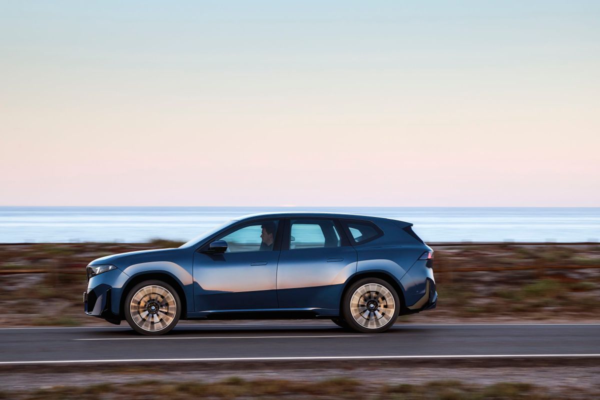 BMW iX3 2025. Кузов, экстерьер. Внедорожник 5 дв., 2 поколение