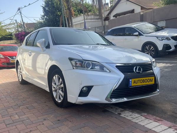 Lexus CT с пробегом, 2016, частная рука