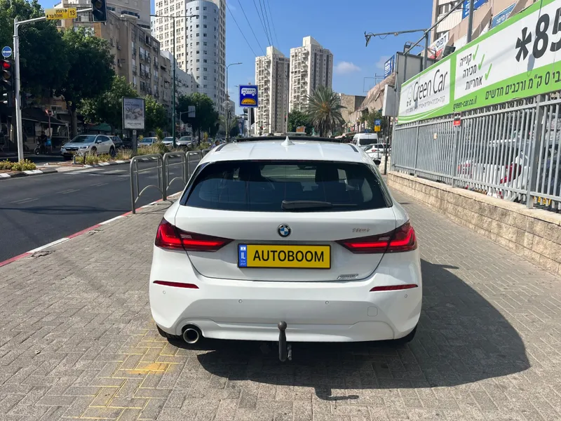 BMW 1 series 2nd hand, 2022, private hand
