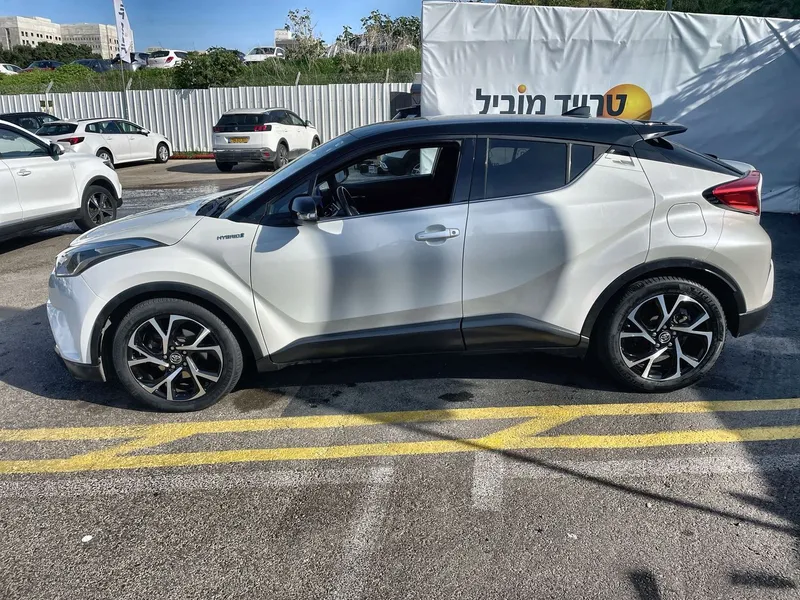 Toyota C-HR с пробегом, 2018, частная рука
