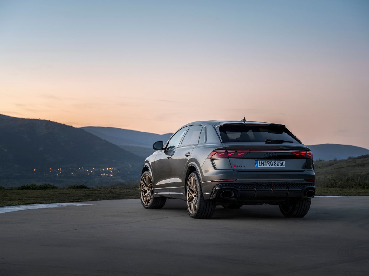 Audi RS Q8 2024. Кузов, экстерьер. Внедорожник 5 дв., 1 поколение, рестайлинг