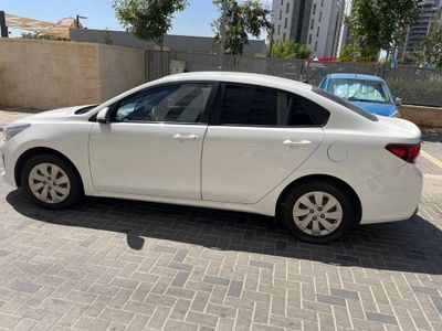 Kia Rio 2nd hand, 2018, private hand