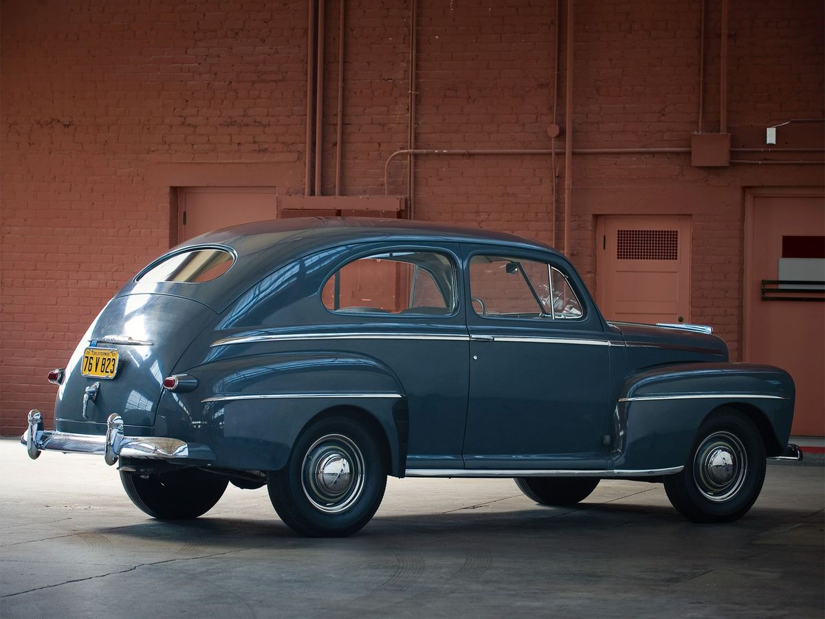 Ford V8 1941. Carrosserie, extérieur. Berline 2-portes, 3 génération