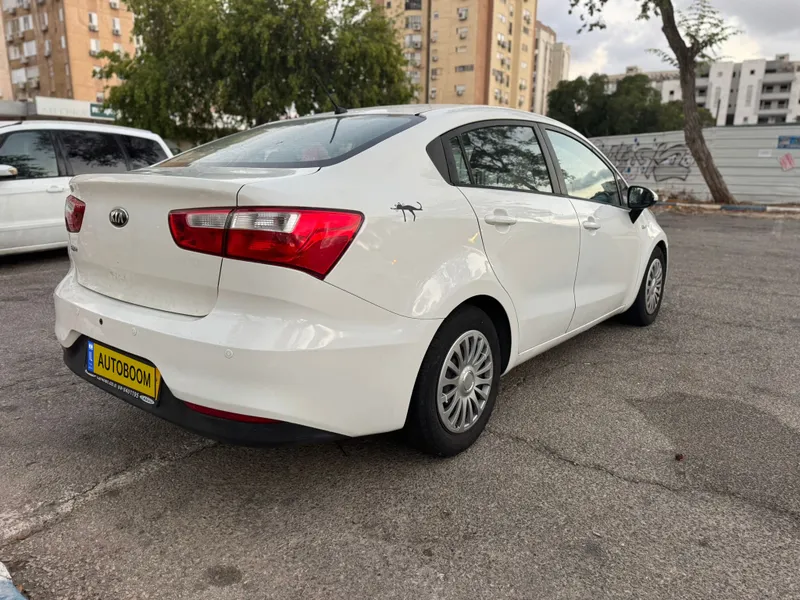 Kia Rio 2ème main, 2015, main privée