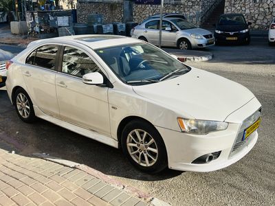 Mitsubishi Lancer 2nd hand, 2015, private hand