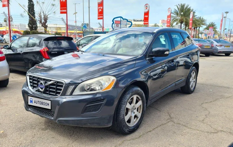 Volvo XC60 2nd hand, 2013, private hand