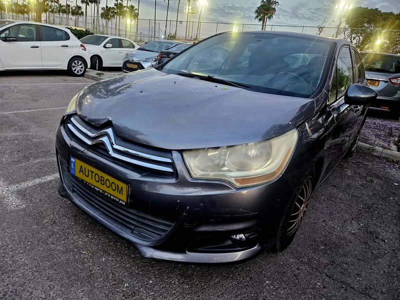 Citroen C4 с пробегом, 2011