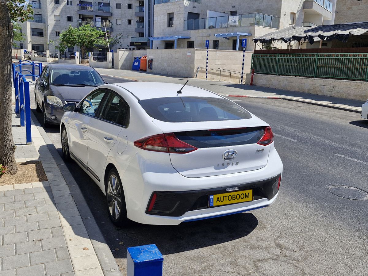 Hyundai IONIQ с пробегом, 2018, частная рука