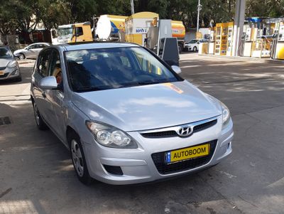 Hyundai i30 2ème main, 2010, main privée