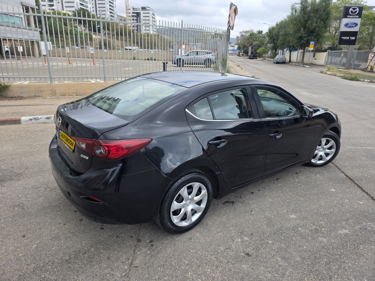 Mazda 3 с пробегом, 2015, частная