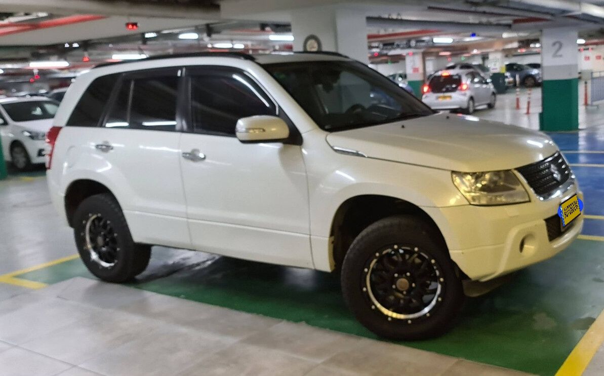 Suzuki Grand Vitara 2ème main, 2009, main privée