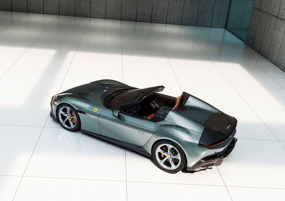 Ferrari 12Cilindri 2025. Bodywork, Exterior. Cabrio, 1 generation