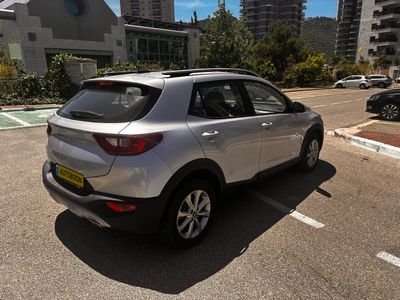 Kia Stonic 2nd hand, 2023, private hand
