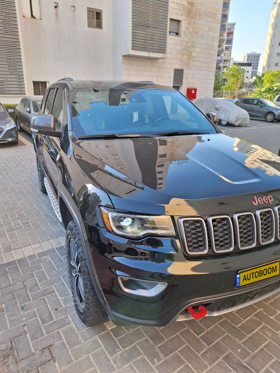 Jeep Grand Cherokee 2nd hand, 2021, private hand