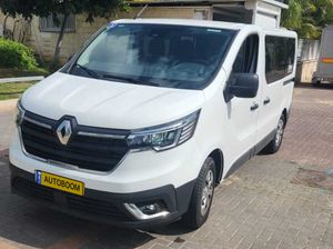 Renault Trafic, 2022, photo