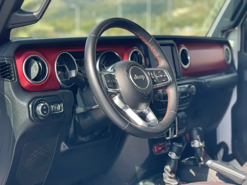 Jeep Gladiator 2nd hand, 2023, private hand