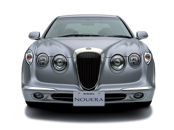 ميتسوكا نويرا 2003. الهيكل، المظهر الخارجي. سيدان, 1 الجيل