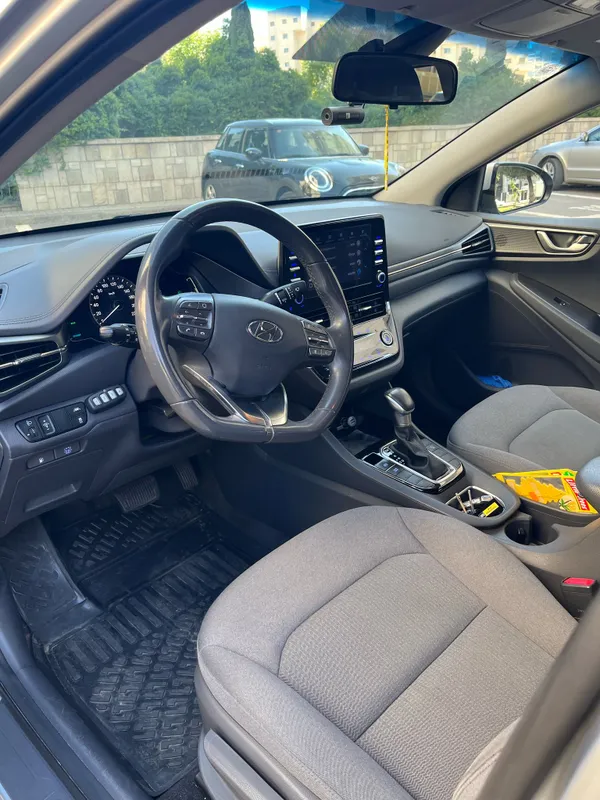 Hyundai IONIQ 2nd hand, 2021, private hand