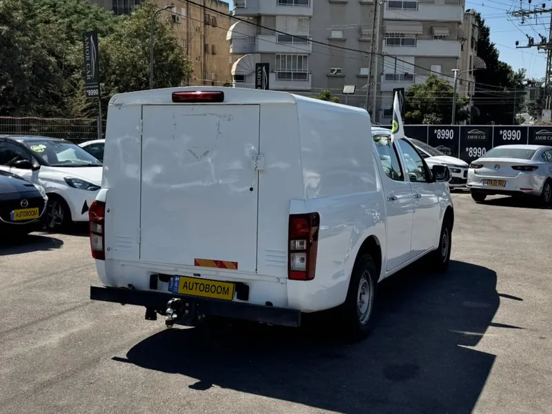 Isuzu D-Max с пробегом, 2017