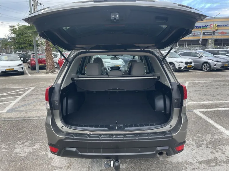 Subaru Forester 2nd hand, 2021, private hand